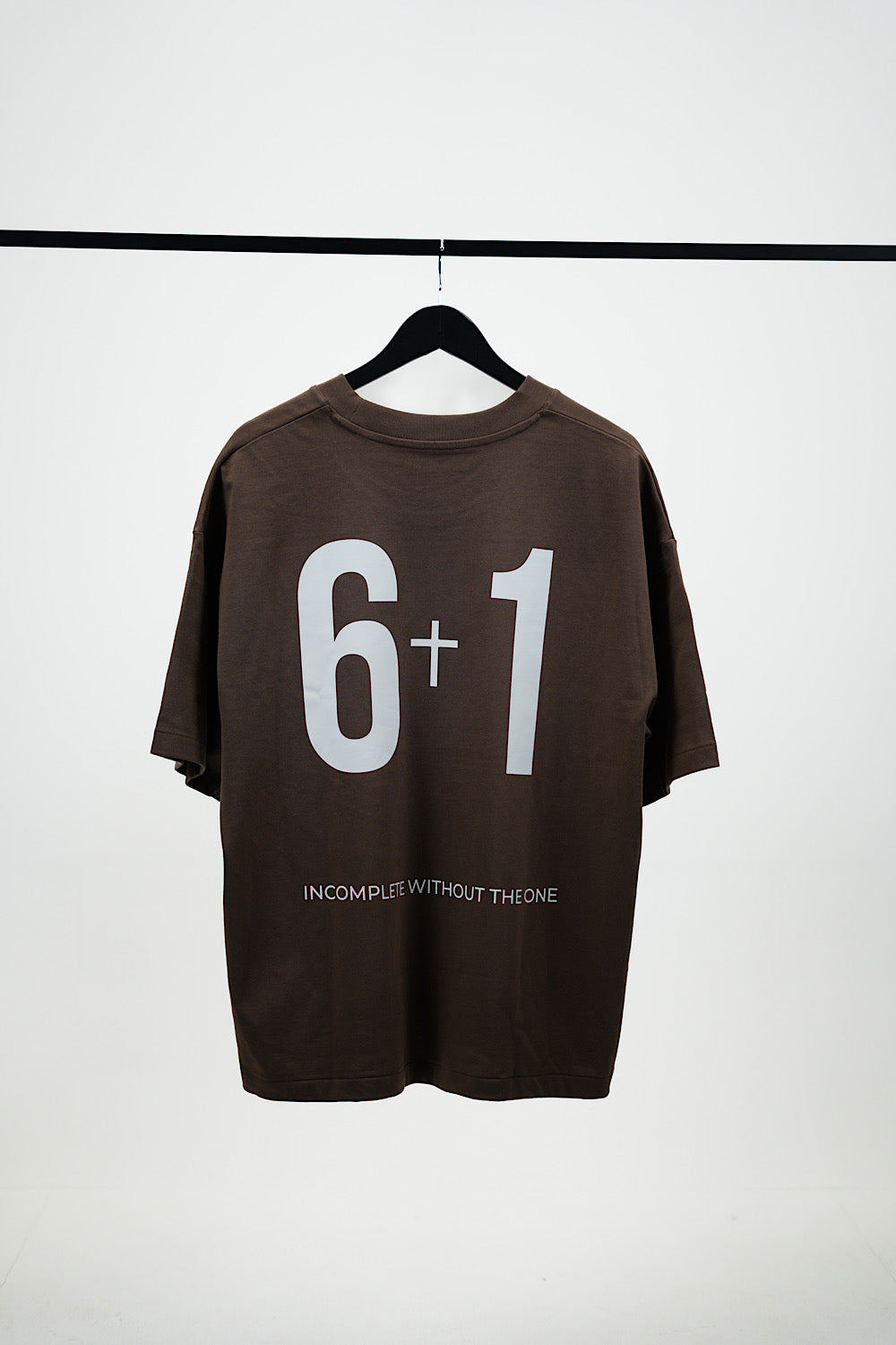 Mocha 6+1  T-Shirt (Unisex)