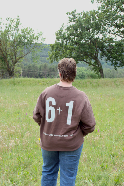 Mocha 6+1 Sweater (Unisex)